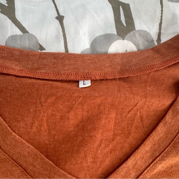 Tulip sleeve tee. - Picture 5 of 8